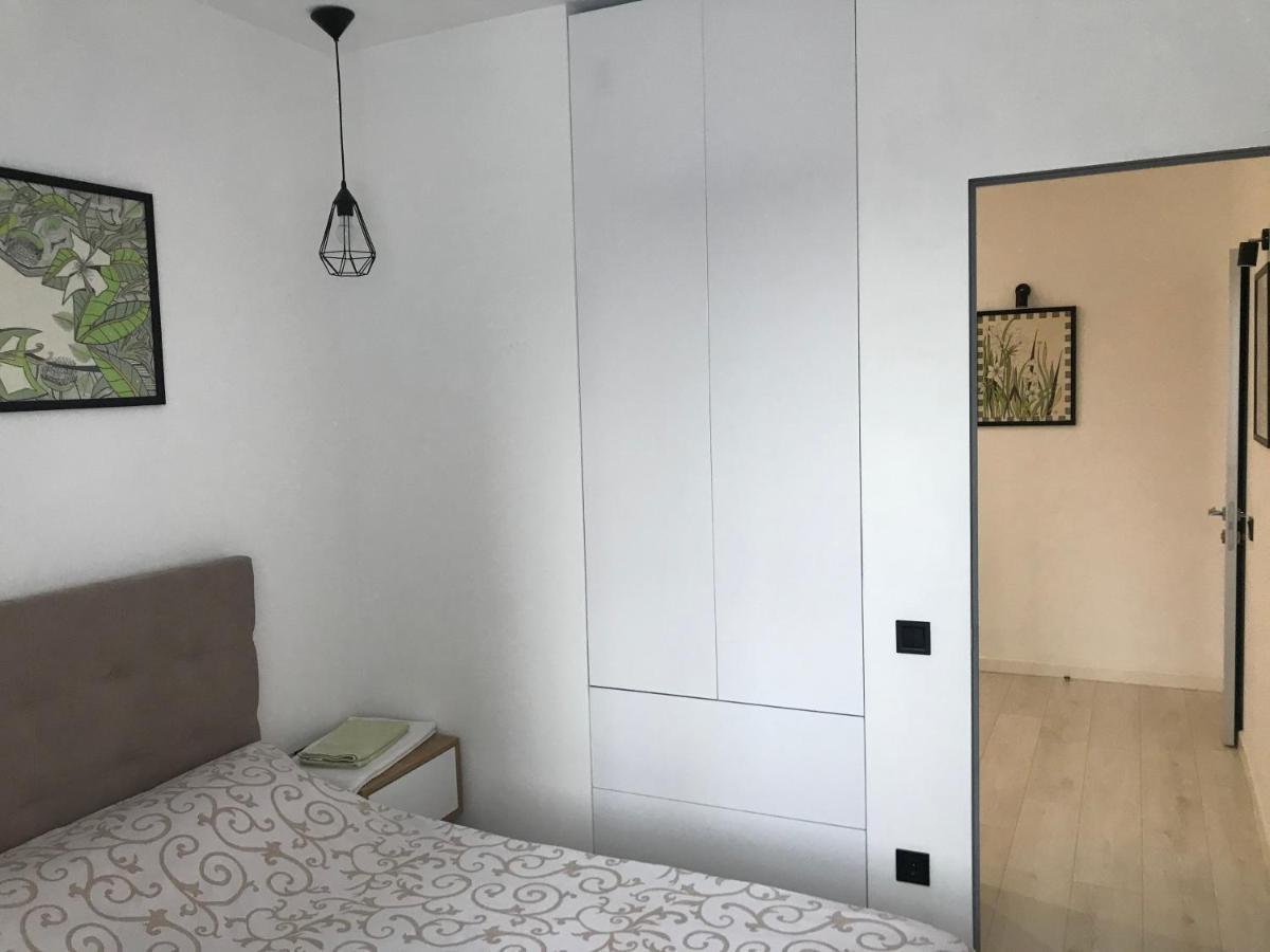 Two Level Appartment In The Centre Of ลวีฟ ภายนอก รูปภาพ